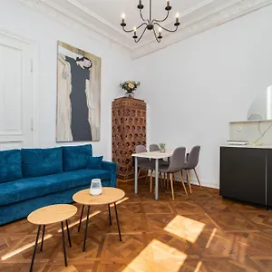 Nowogrodzka 44 By Homeprime Apartament