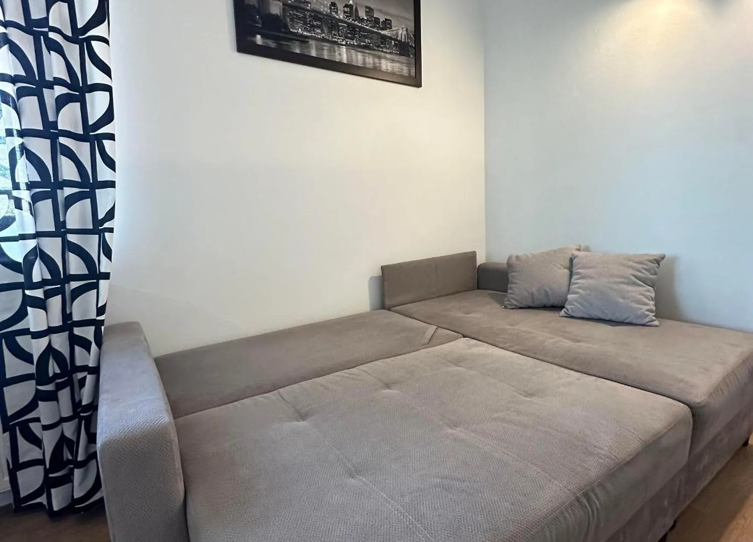 2 Pokojowe Mieszkanie, Metro M2, Swietny Widok, Zachody Apartment Warsaw